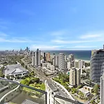 Casino Private Apartments - Qstay